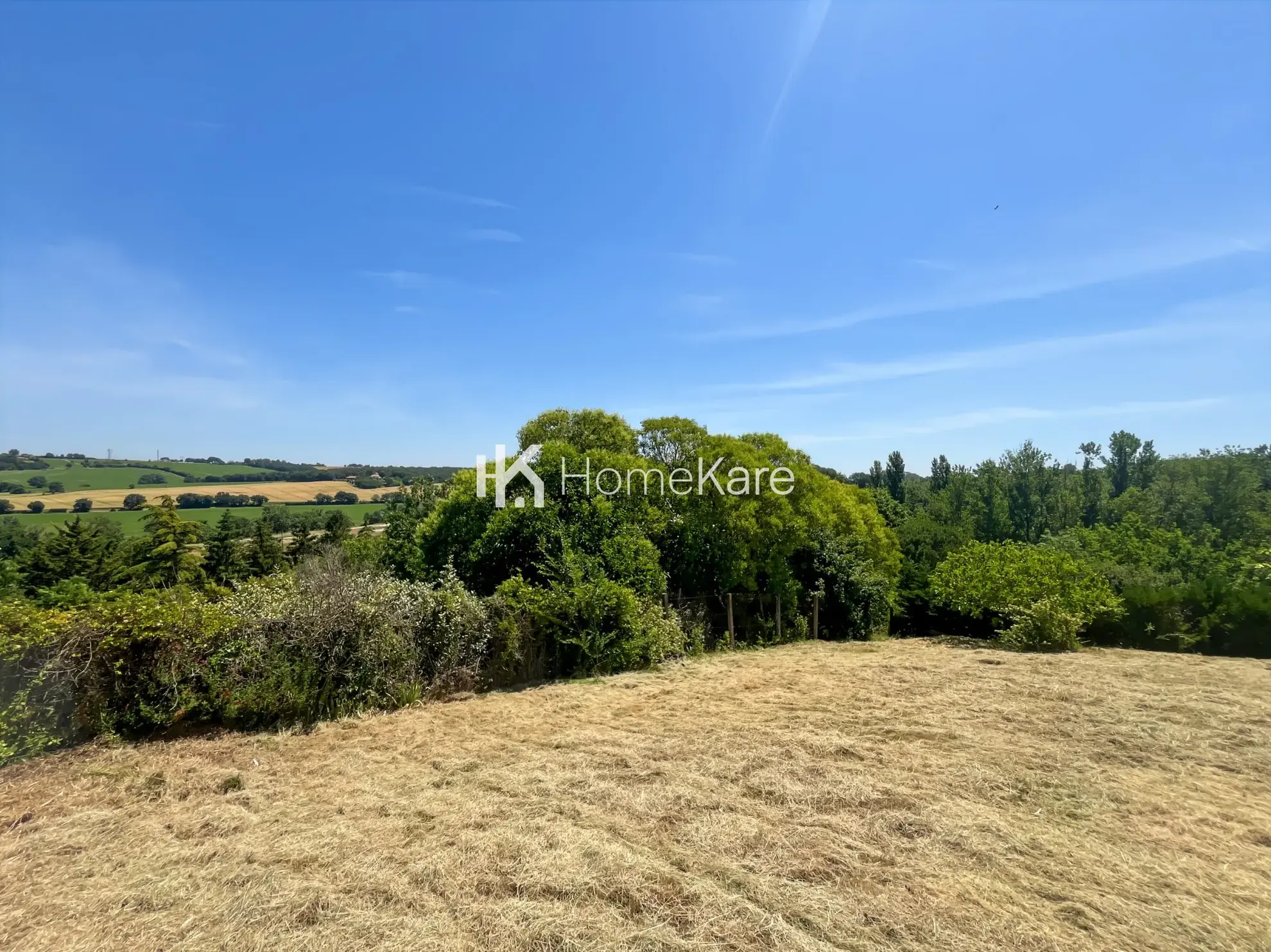 Terrain à vendre à Auzielle 31650 – Vue imprenable et environnement calme 