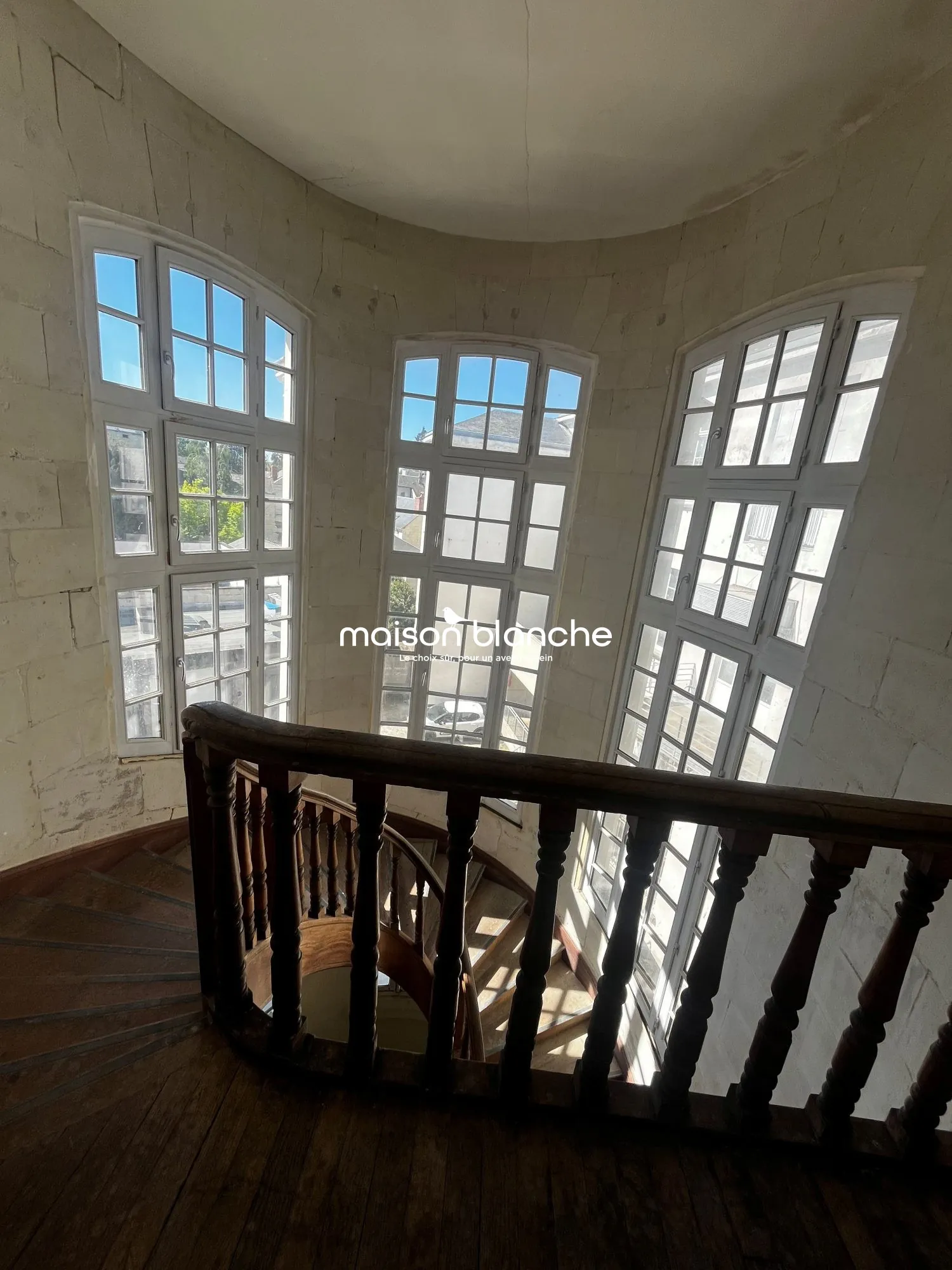 Appartement T3 à vendre au cœur de Saumur avec cave et garage optionnel