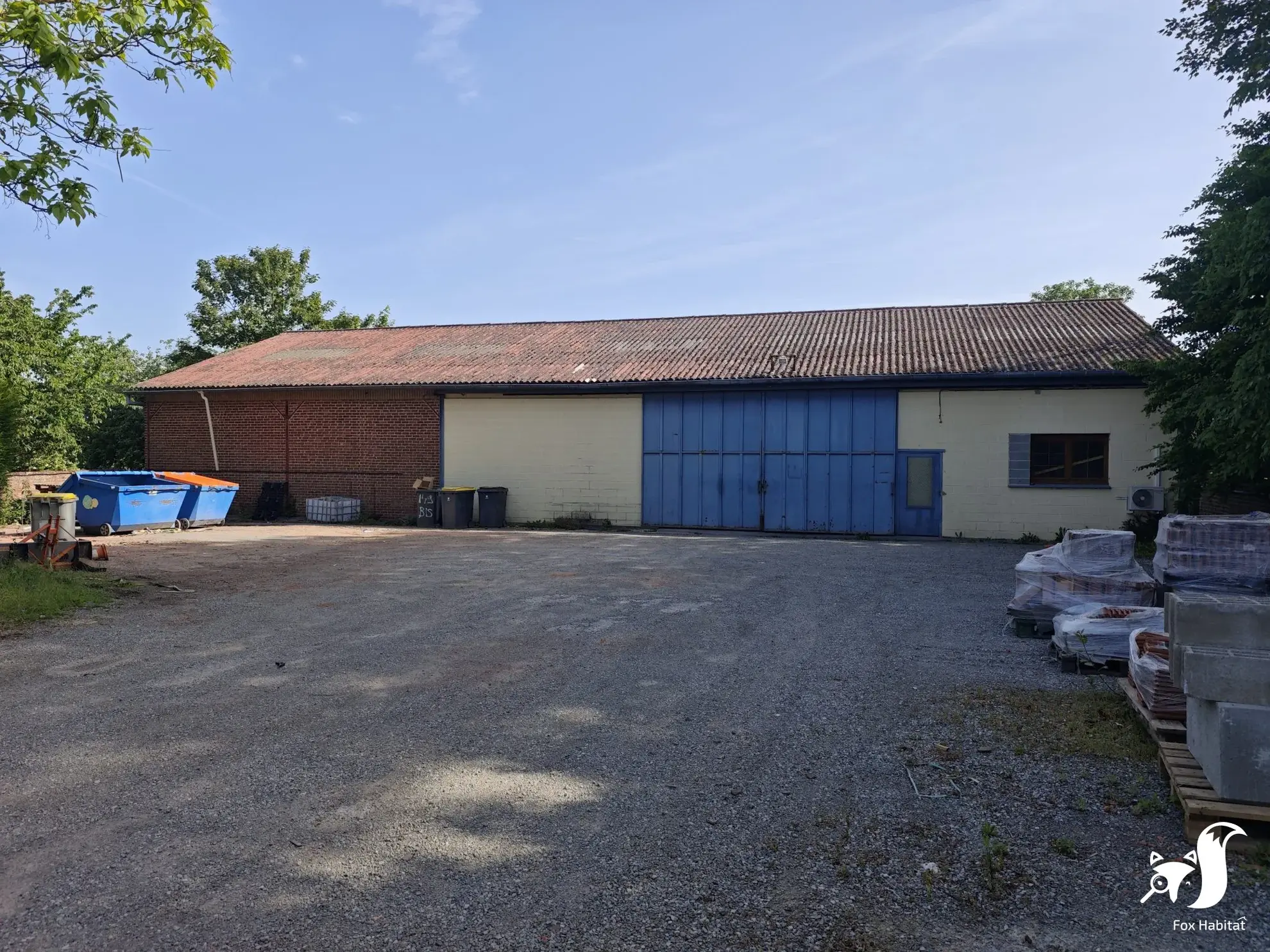 Vente d'un Hangar-Entrepôt de 580 m² à Avesnes-Les-Aubert