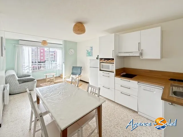 Appartement T2+Cabine avec Parking au Cap d'Agde - Lumineux et Sécurisé
