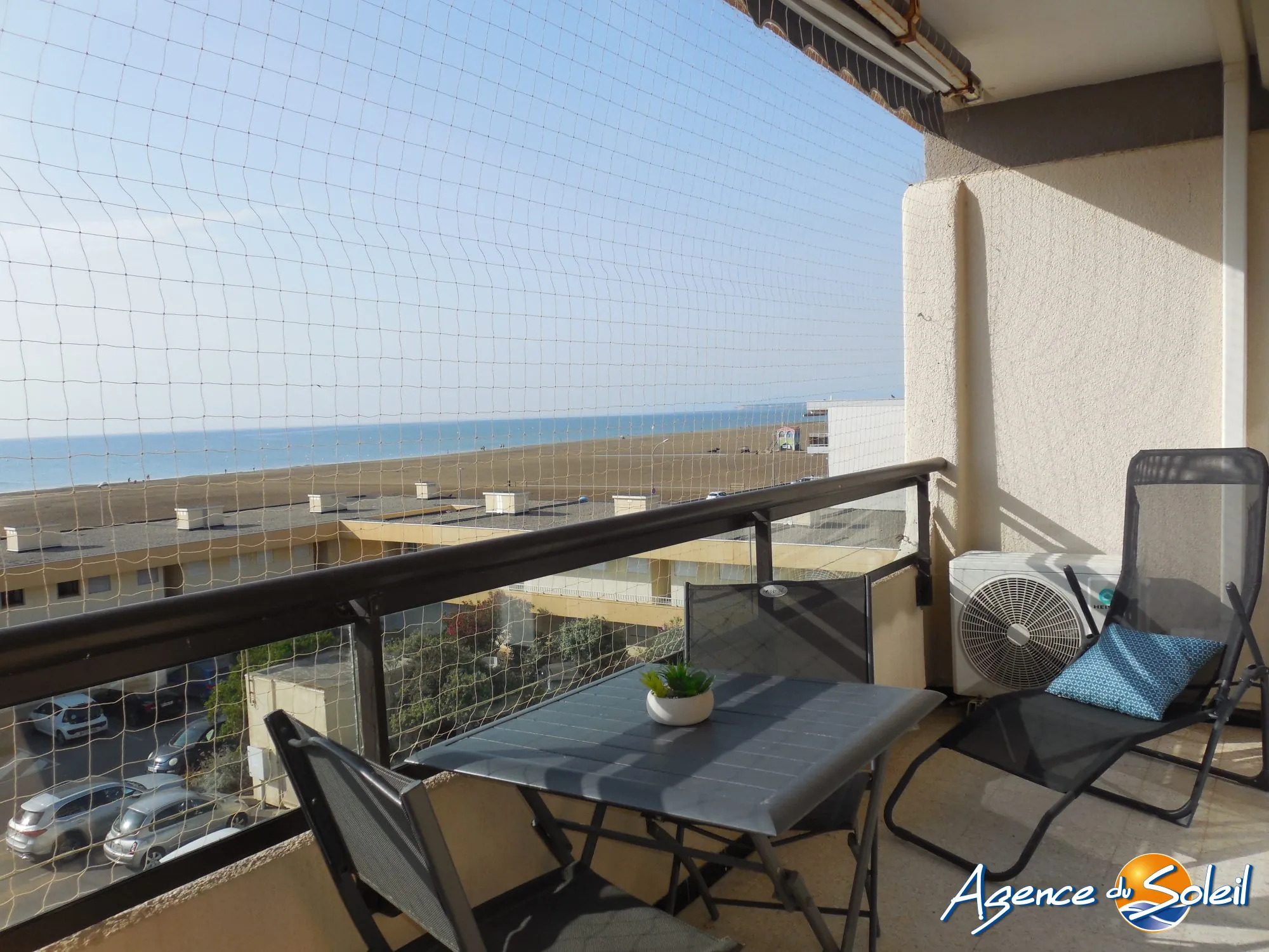 Superbe appartement T2 avec terrasse face à la mer à Port-la-Nouvelle