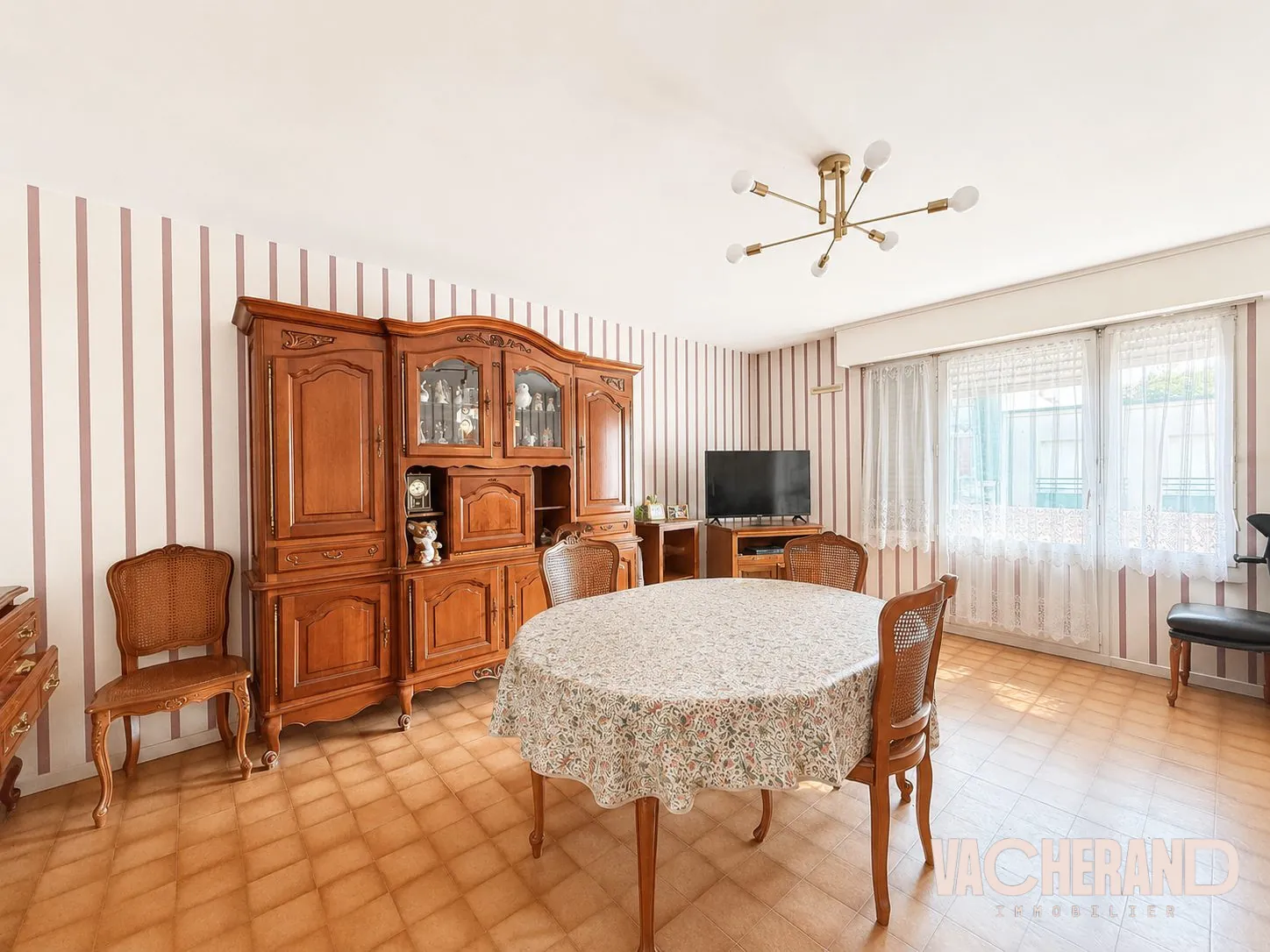 Appartement T2 lumineux avec parking à Lille - Rue de Douai