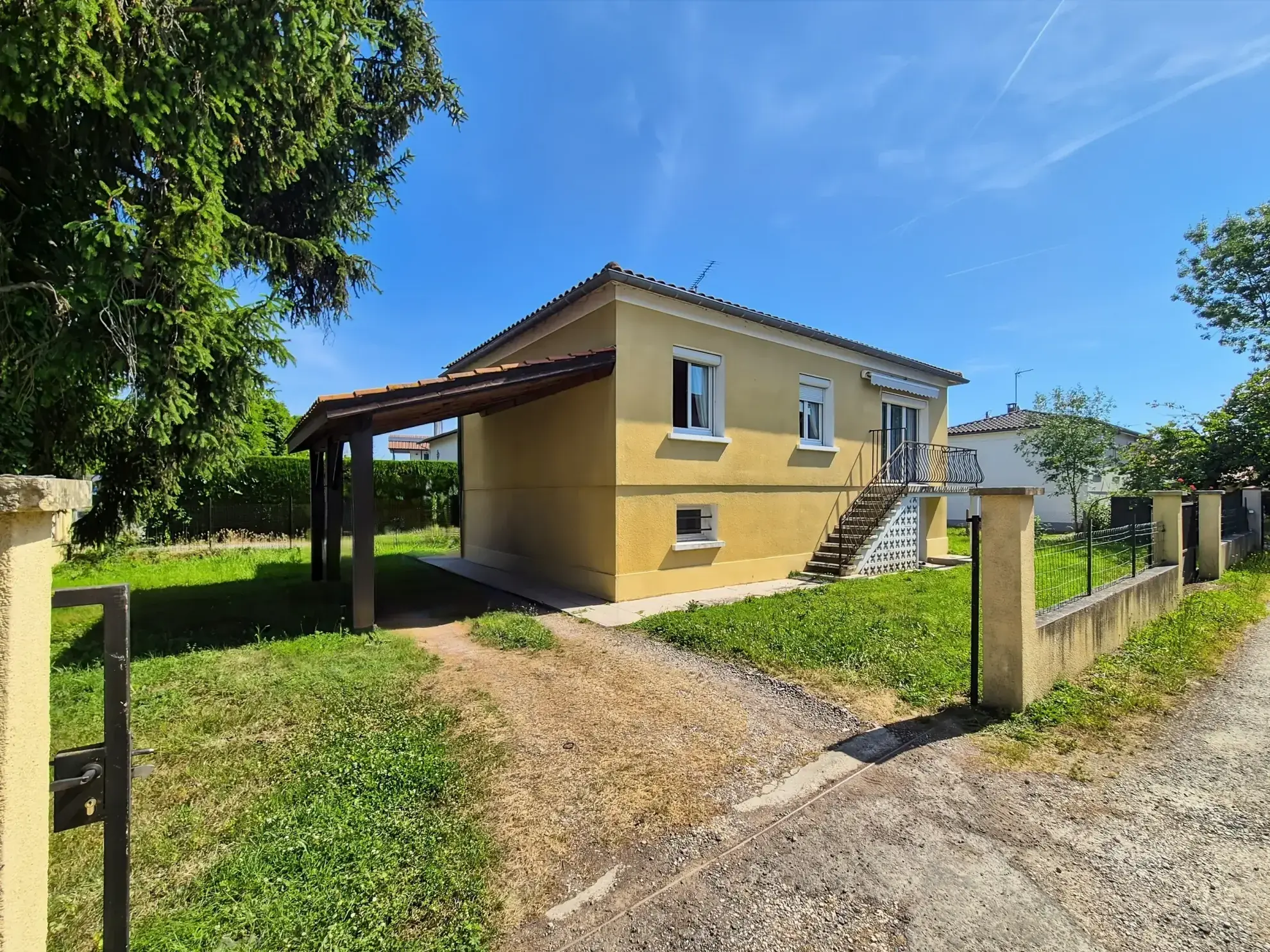 Maison de 63m² avec garage et jardin à Auch | Proche commodités