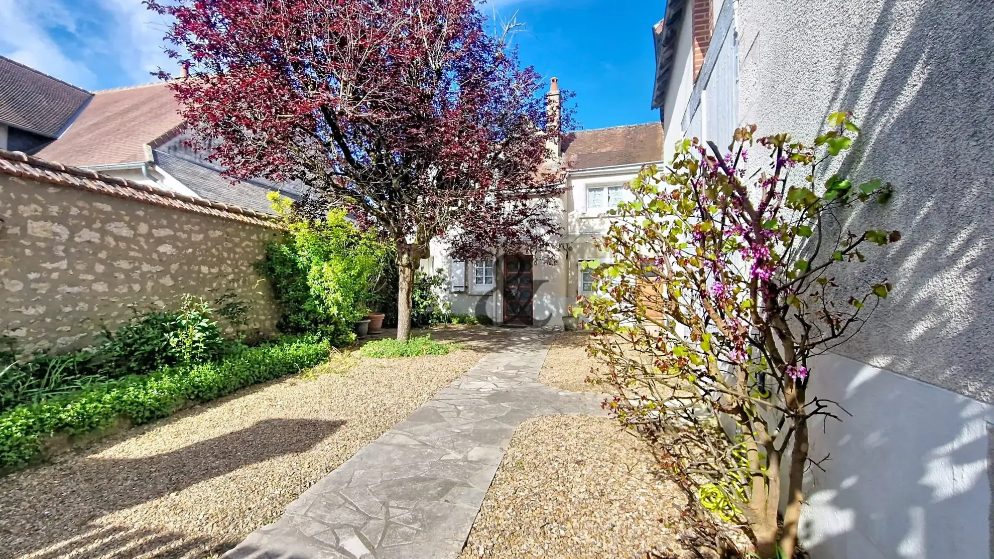 Maison ancienne à rénover de 126 m² avec 5 chambres à Villejoint