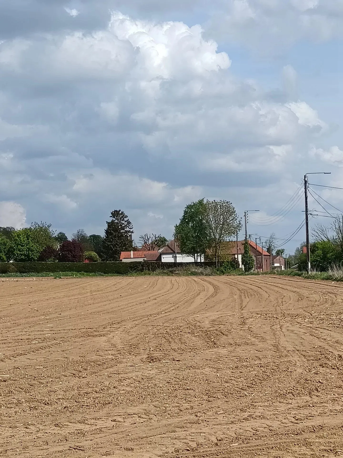 Terrain constructible à vendre à Havrincourt - Opportunité rare dans le Nord