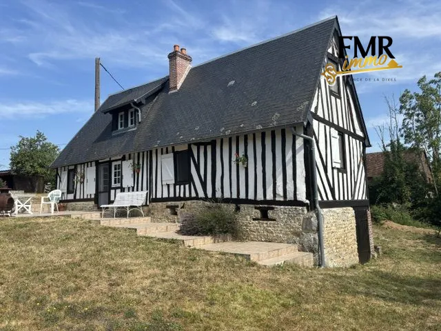 Maison normande avec vue sur un hectare à Courtonne-la-Meurdrac