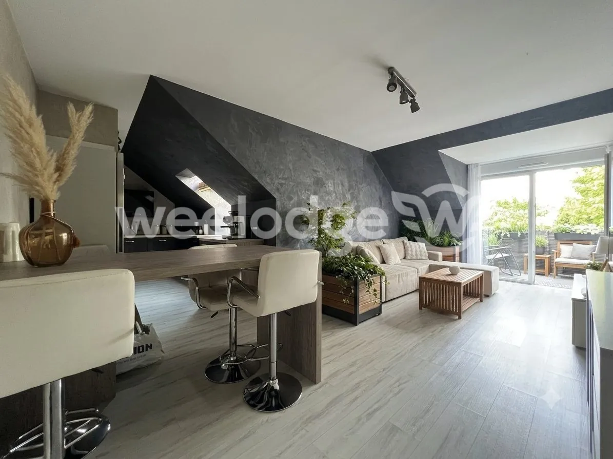 Appartement F2 en centre-ville de Limay avec terrasse et stationnement