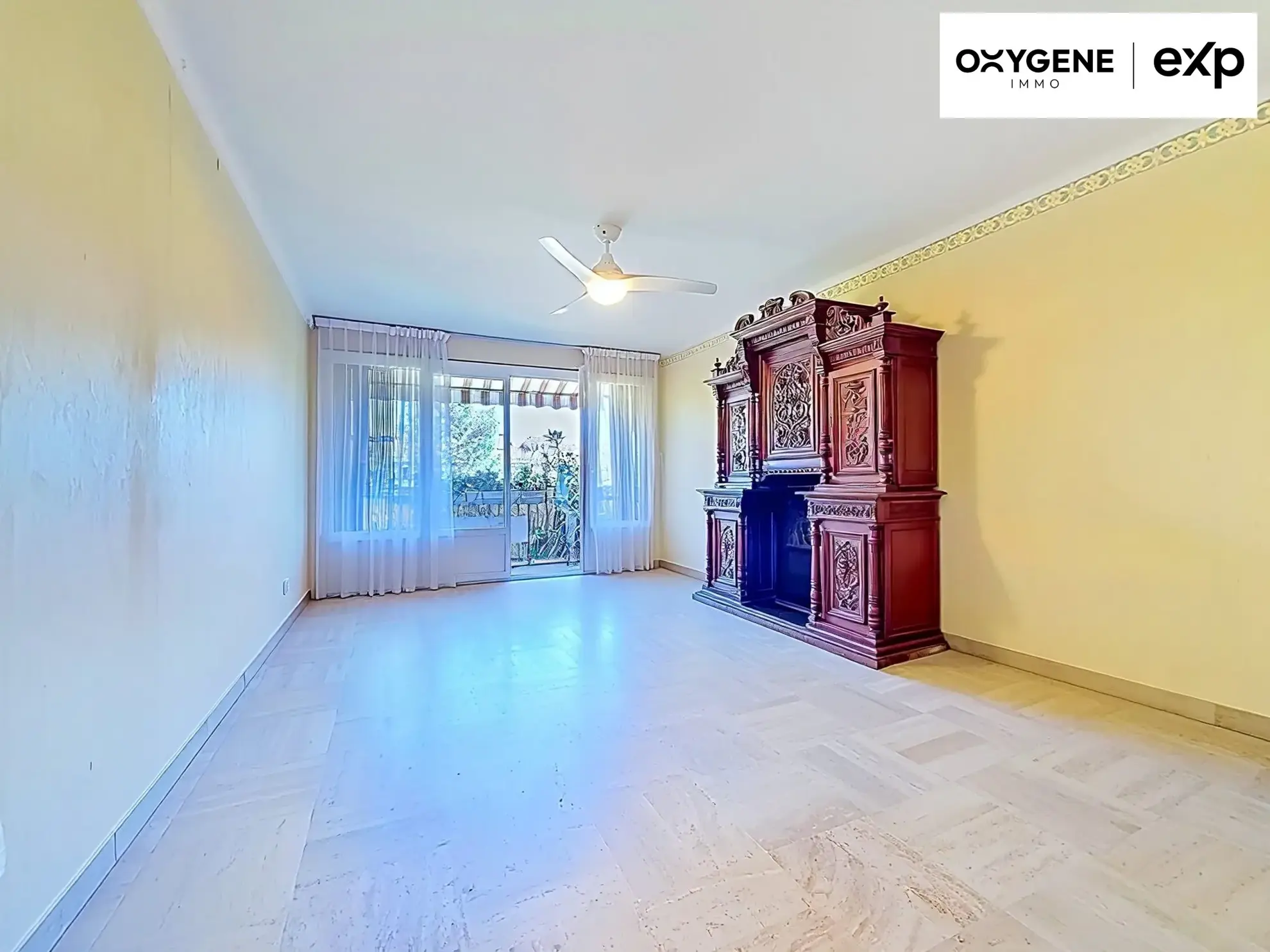 Appartement T4 loué avec terrasse et parking à Perpignan - Investissement rentable