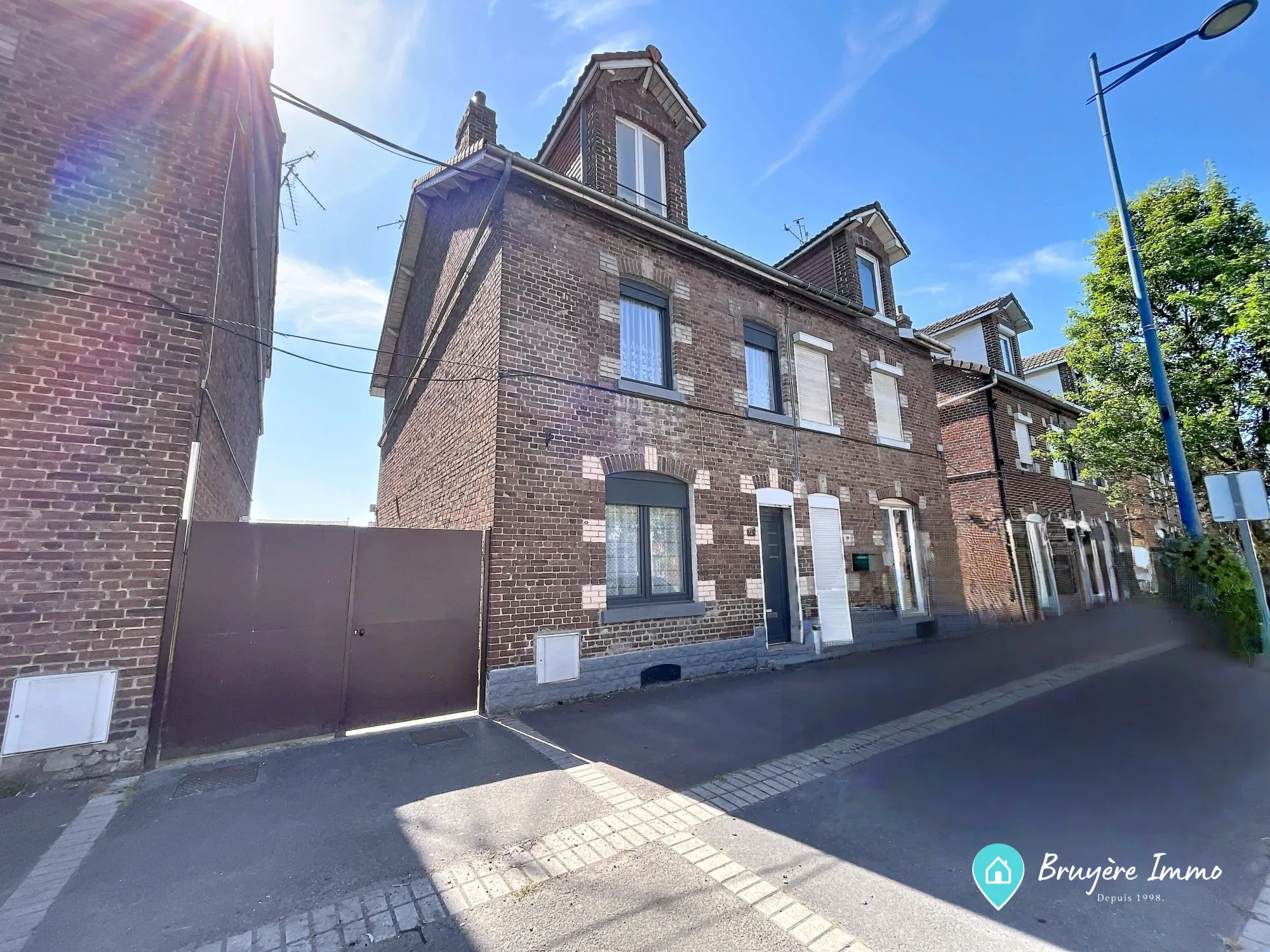 Maison semi-individuelle avec jardin et 3 chambres à Crespin