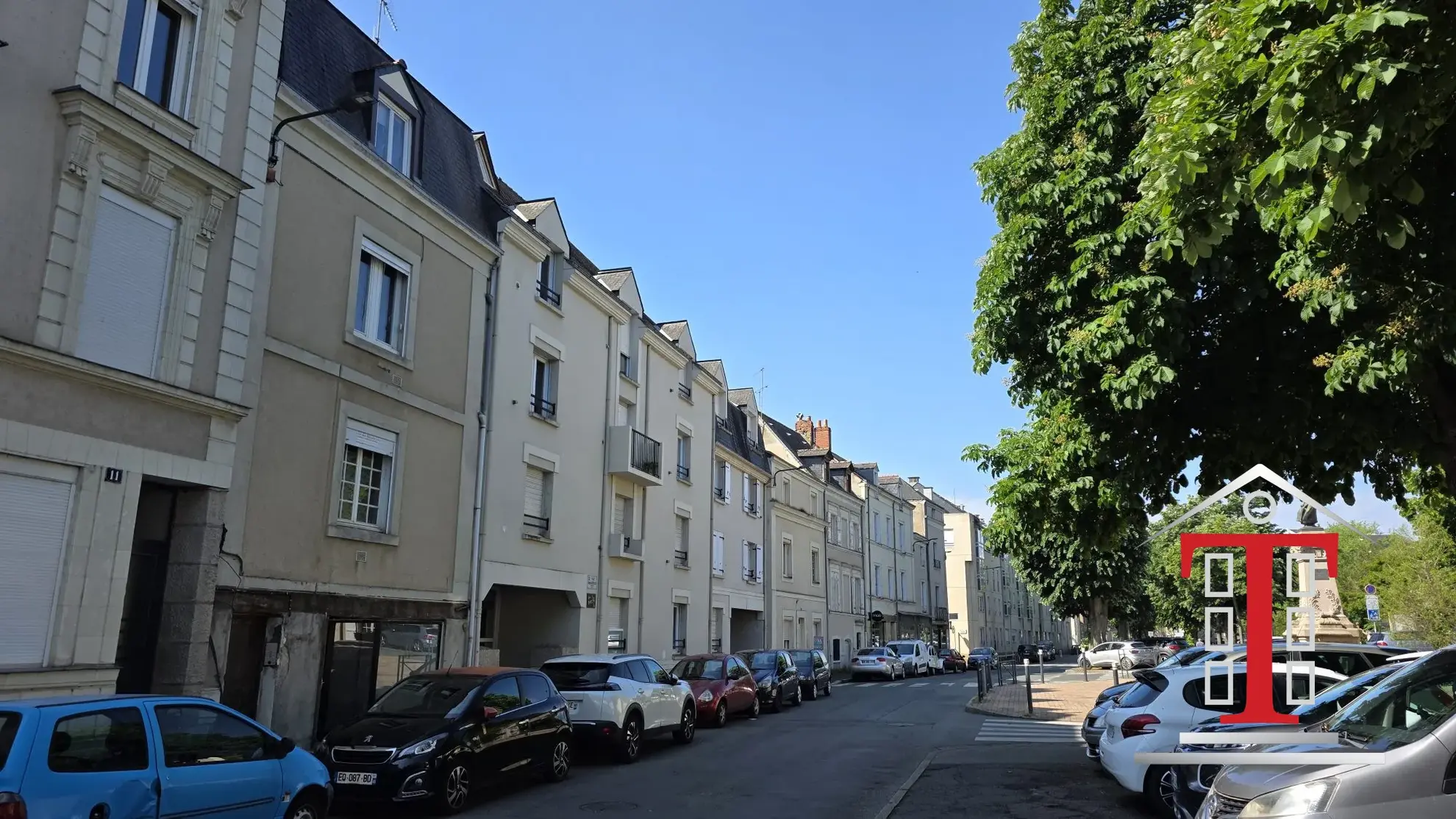 Appartement T1bis avec fort potentiel à Angers, place Grégoire Bordillon