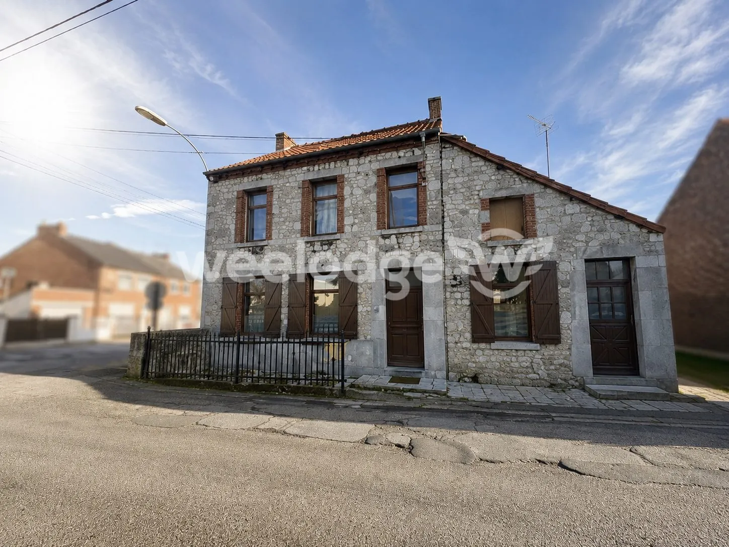 Charmante maison à vendre à Ferrière-la-Grande avec grand potentiel et proche écoles