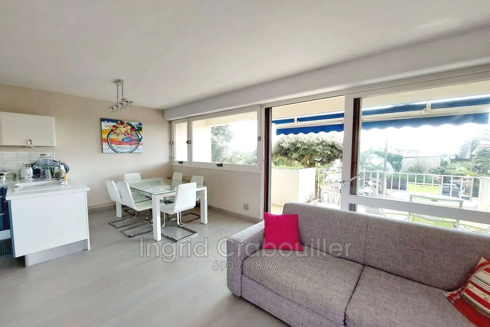 Bel appartement de 54 m² à Royan, proche de la plage de Pontaillac avec terrasse ensoleillée