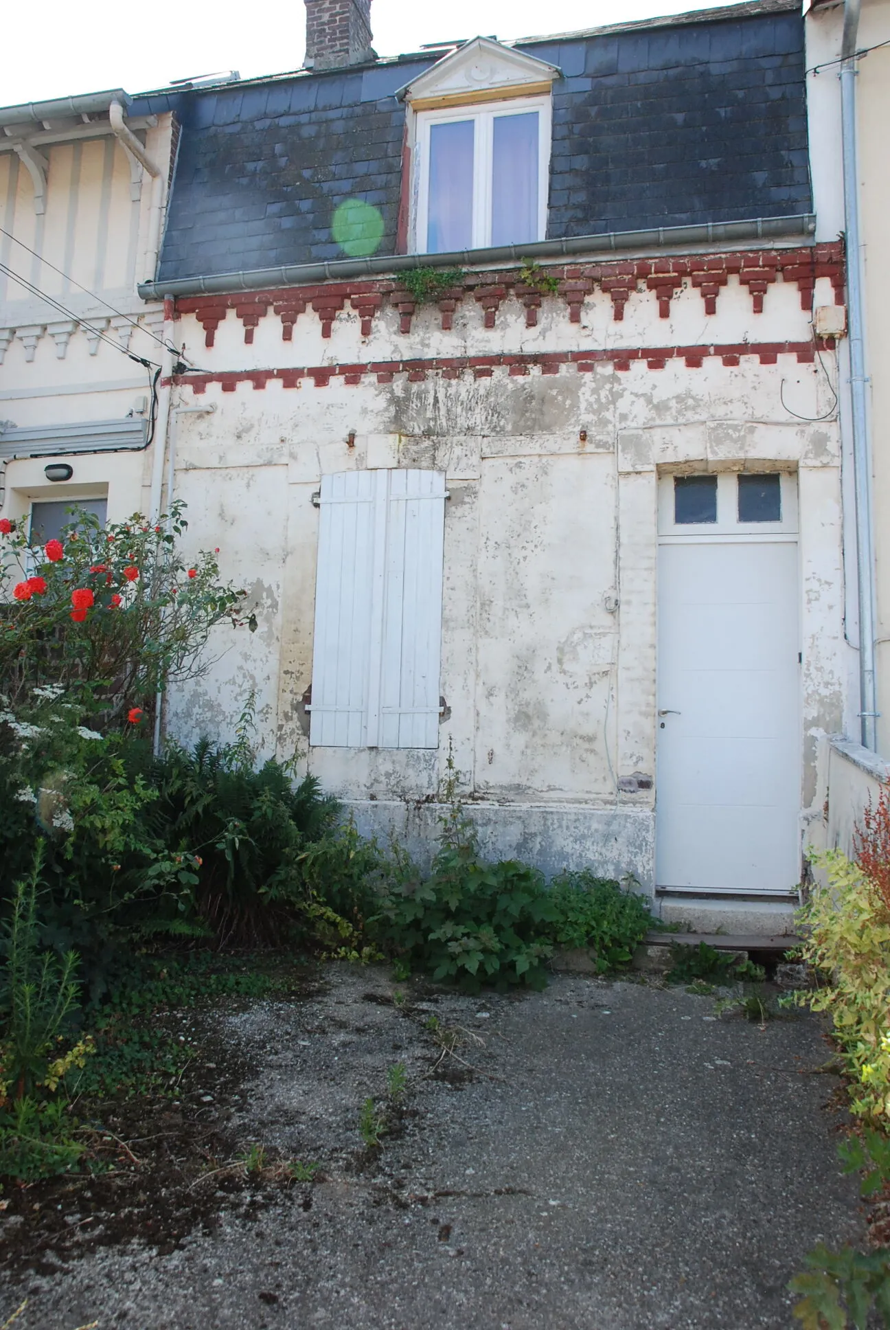 Maison à rénover avec jardin à Fécamp proche commodités