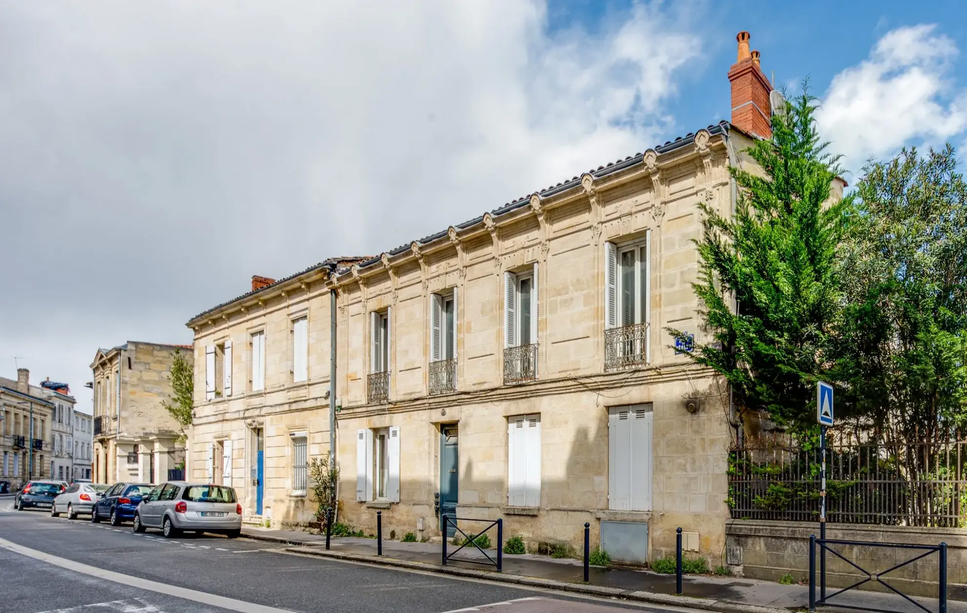 Charmant T2bis en duplex proche Nansouty et Capucins à Bordeaux