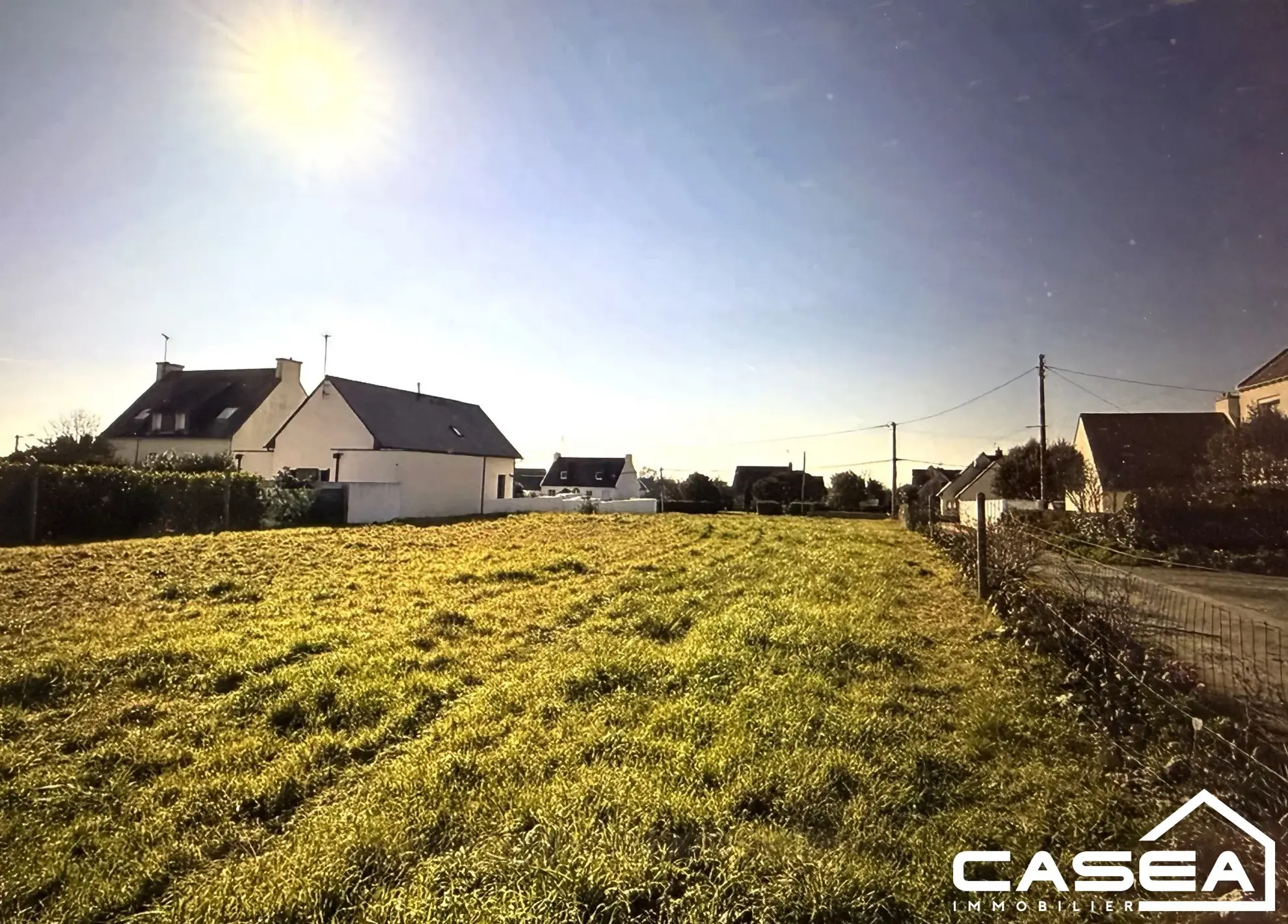 Terrain constructible viabilisé à Plomeur - 599 m² prêt à construire