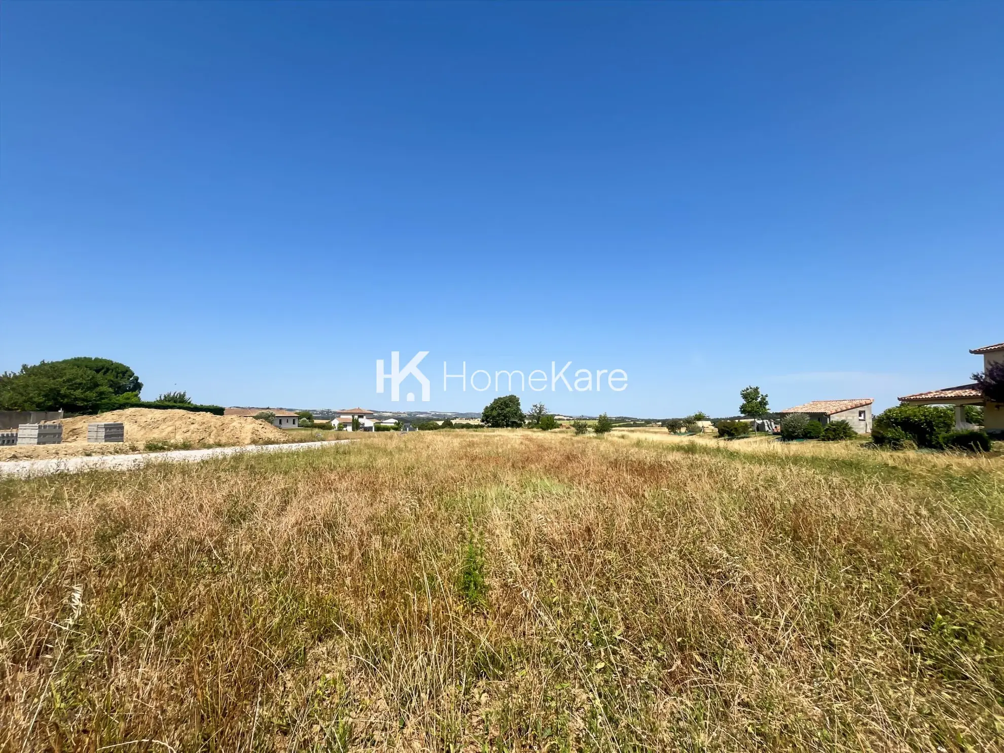 Terrain à bâtir de 722 m² à Baziège avec vue dégagée et viabilisé
