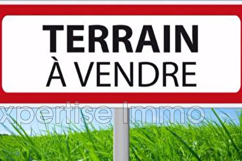 Terrain constructible de 587 m² à Jebsheim, libre de constructeur