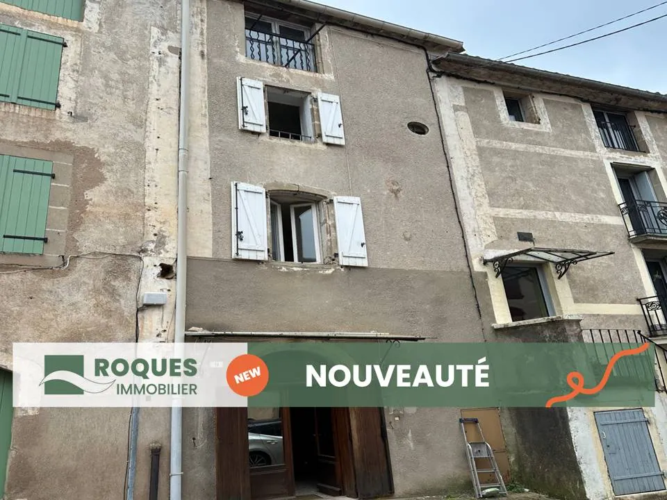 Charmante maison de village à Lunas, 3 chambres, grand séjour et grenier aménageable