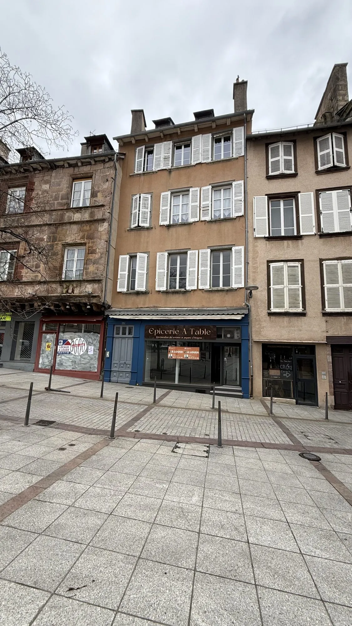 Appartement T3 à vendre au centre-ville de Rodez avec cave et excellent potentiel