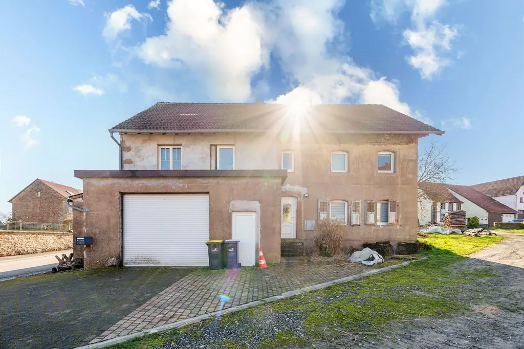 Maison familiale lumineuse de 104 m² avec 4 chambres à Lohr, idéalement située