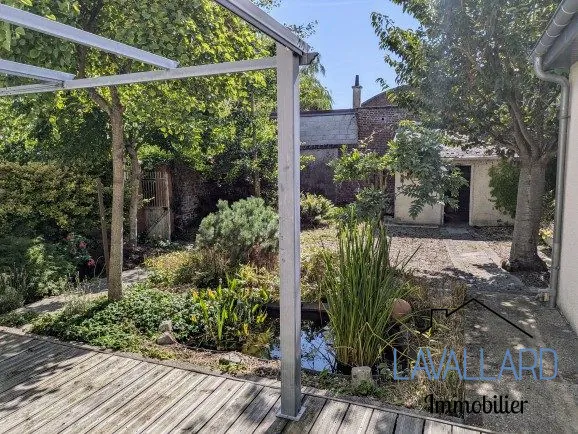 Maison à vendre à Albert avec grand jardin et terrasse - Opportunité à saisir