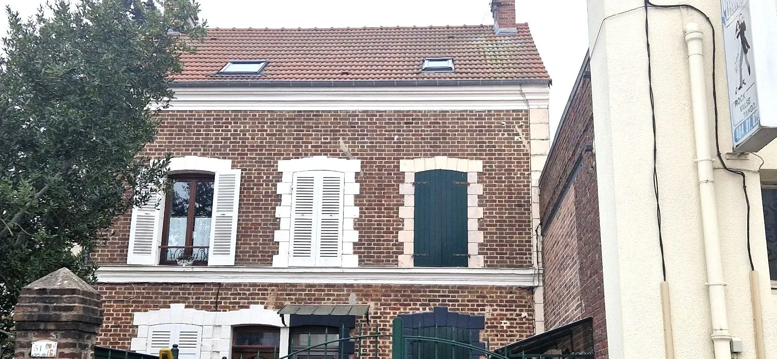 Maison à vendre à Pierrelaye, 80 m², rénovée, jardin et stationnement