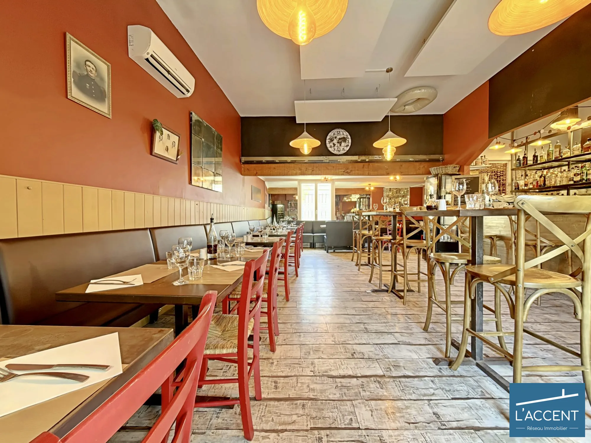 Restaurant traditionnel de 175 m² à vendre à Nîmes avec terrasse et potentiel de croissance