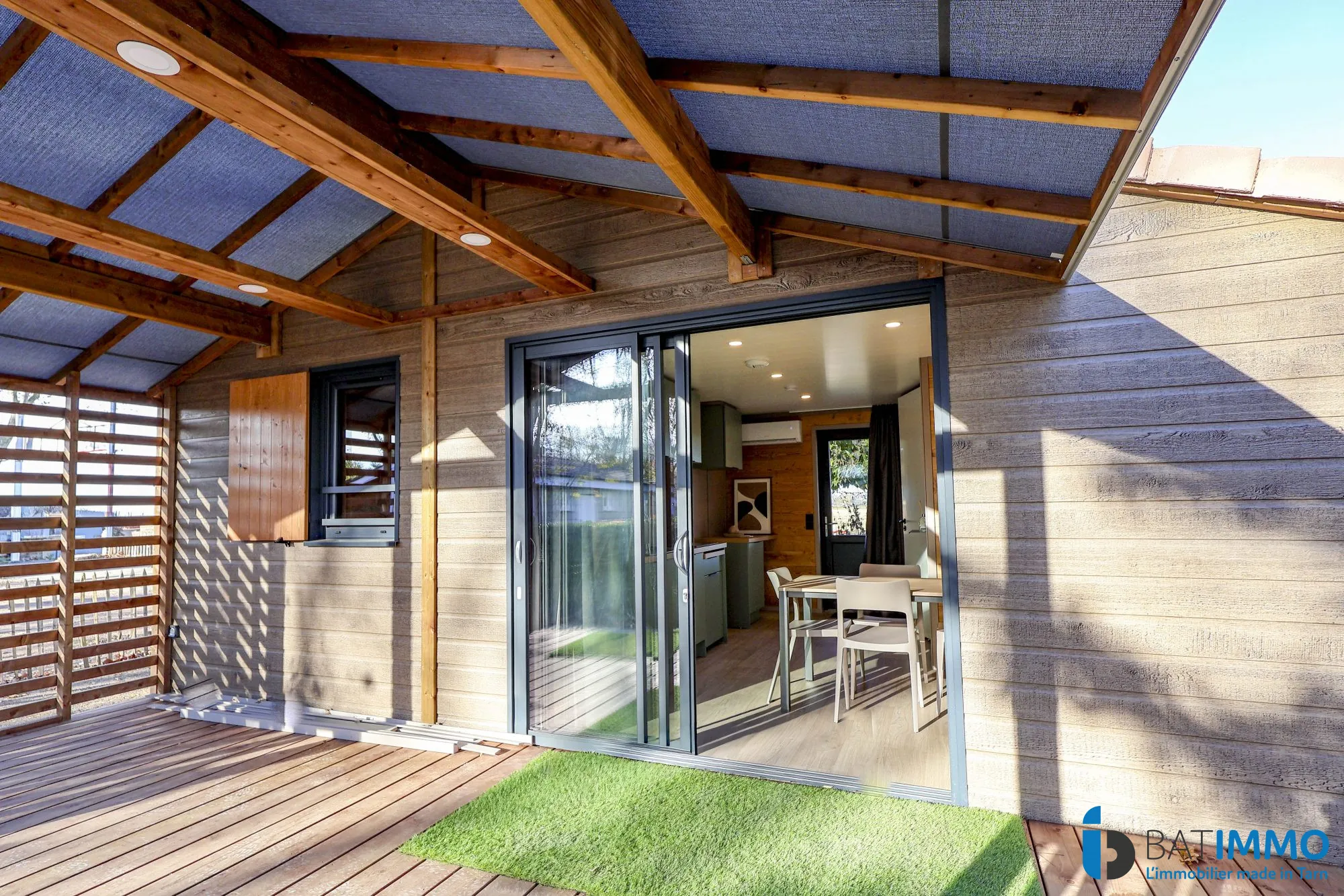 Chalet en copropriété avec piscine et environnement calme à Gaillac