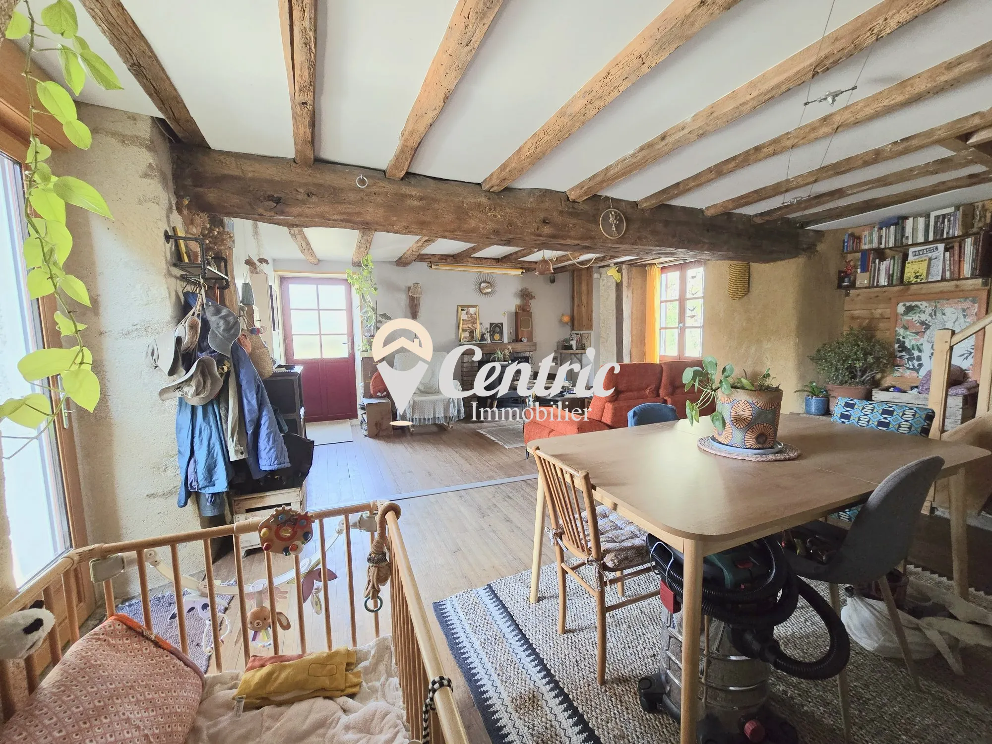 Maison en pierre avec vue sur château à Bressuire - Charmante demeure rénovée