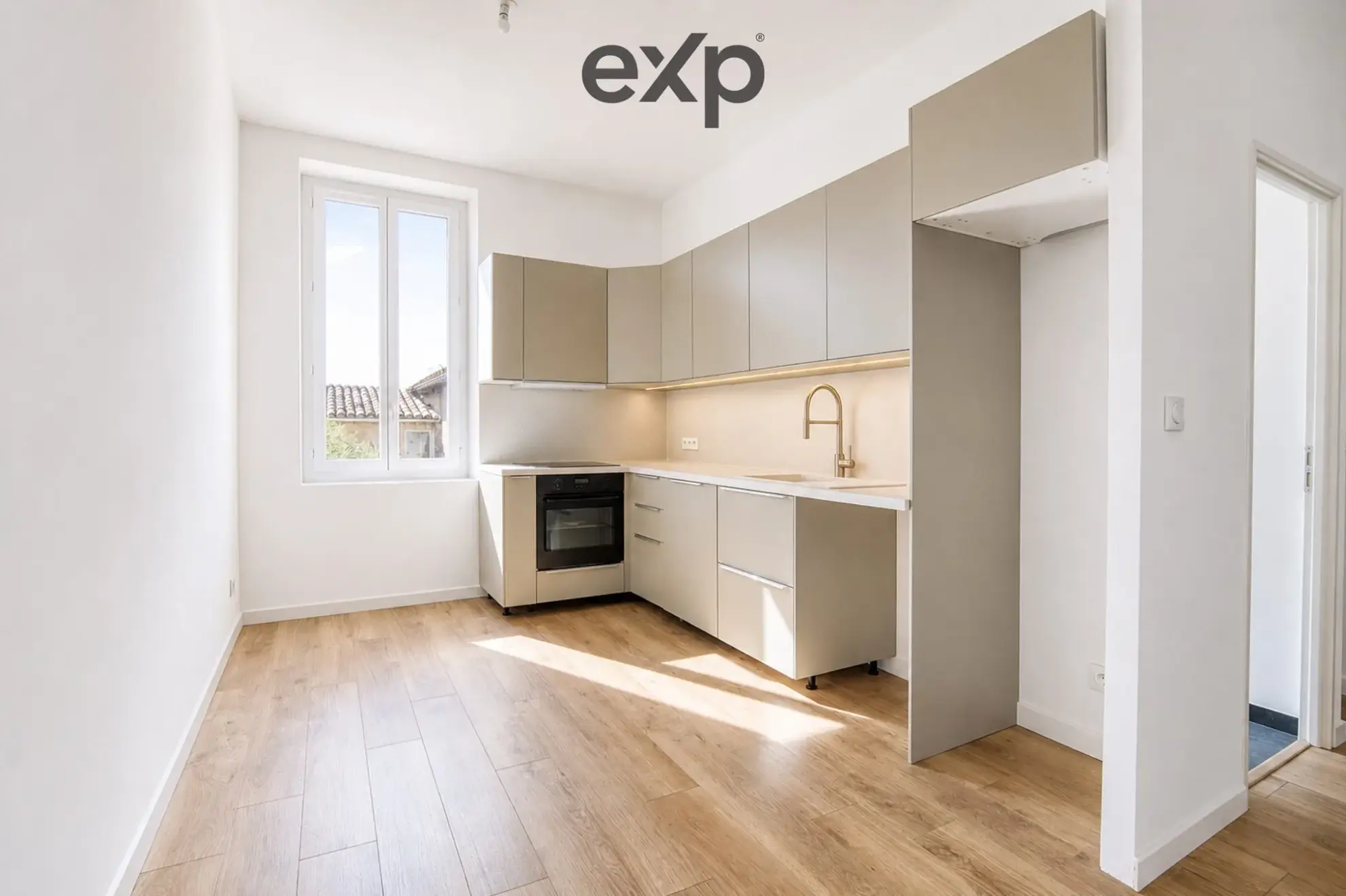 Appartement T3 rénové à Pertuis de 60 m² avec cuisine équipée et faible consommation énergétique