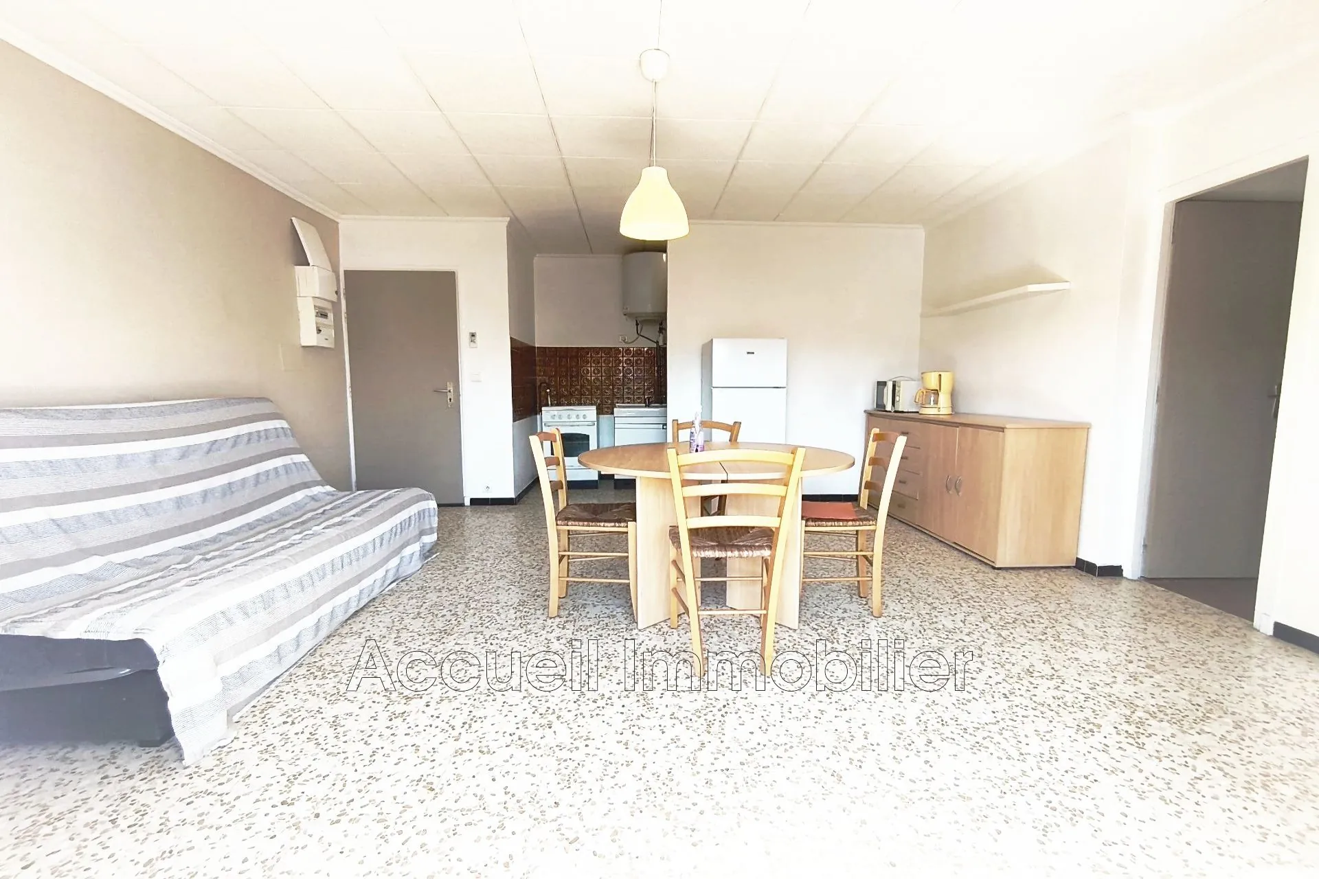 Appartement T2 avec terrasse et parking privé à Le Grau du Roi - Rive gauche