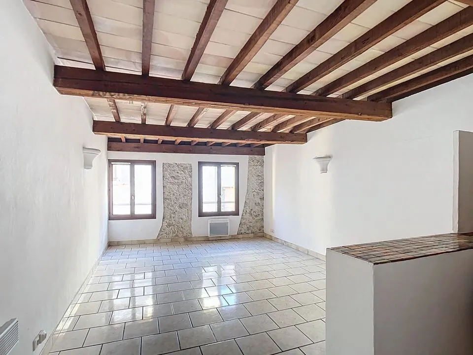 Appartement T2 à vendre à Le Cannet - 48,03 m², vue multi-orientations, bon rendement énergétique