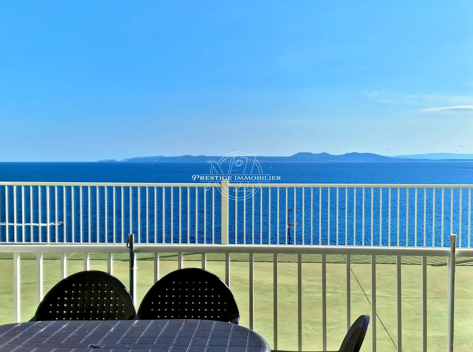 Appartement vue mer à Roses avec terrasse et parking privé