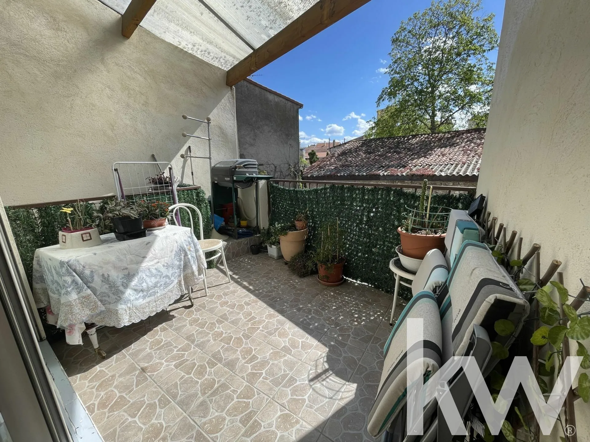 Maison de 65m² avec 2 chambres, terrasse et garage à Pont-du-Château