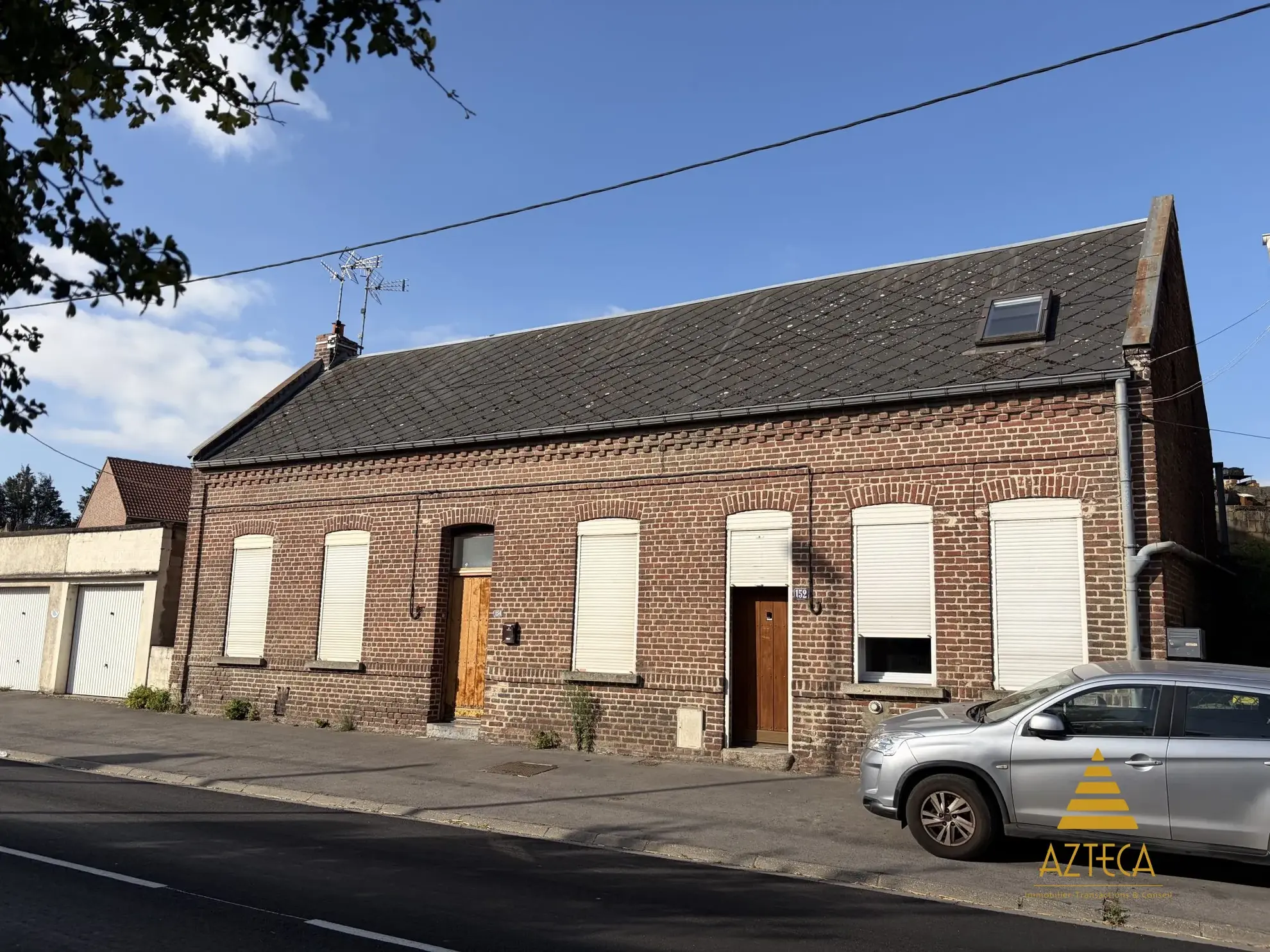 Les 2 Maisons mitoyennes  Ensemble immobilier de deux maisons mitoyennes à Cambrai - Opportunité à saisir