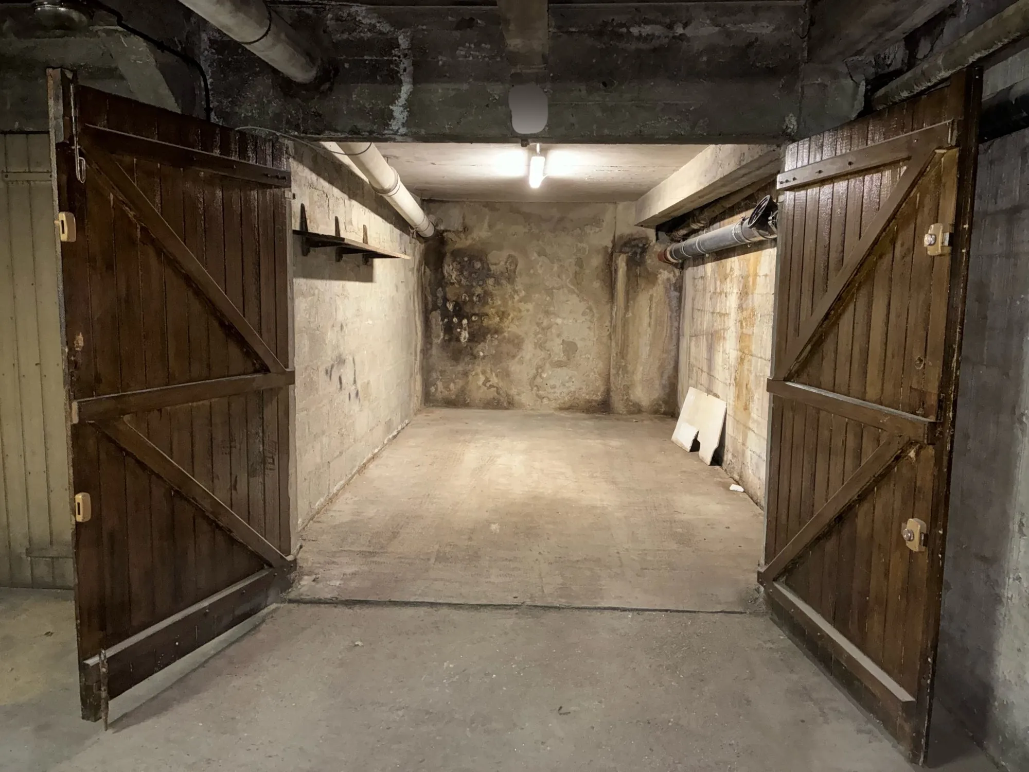 Garage sécurisé à vendre à Saint-Maur-des-Fossés, parfait pour SUV ou citadine