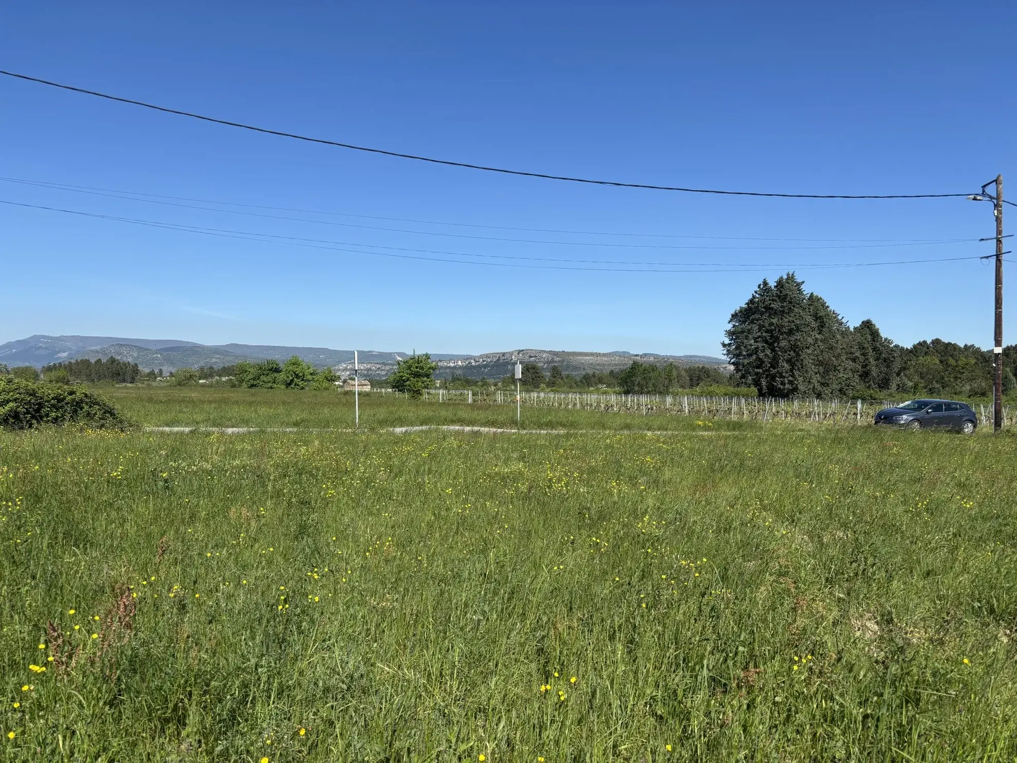 Terrain à bâtir de 758 m² à Saint-Étienne-de-Fontbellon, construction immédiate