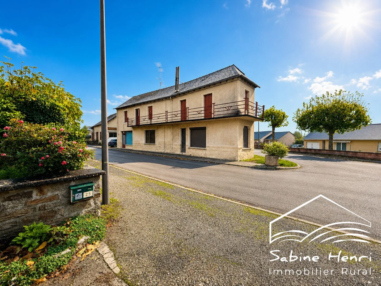 Maison individuelle de 228 m² à Ledergues avec potentiel de rénovation
