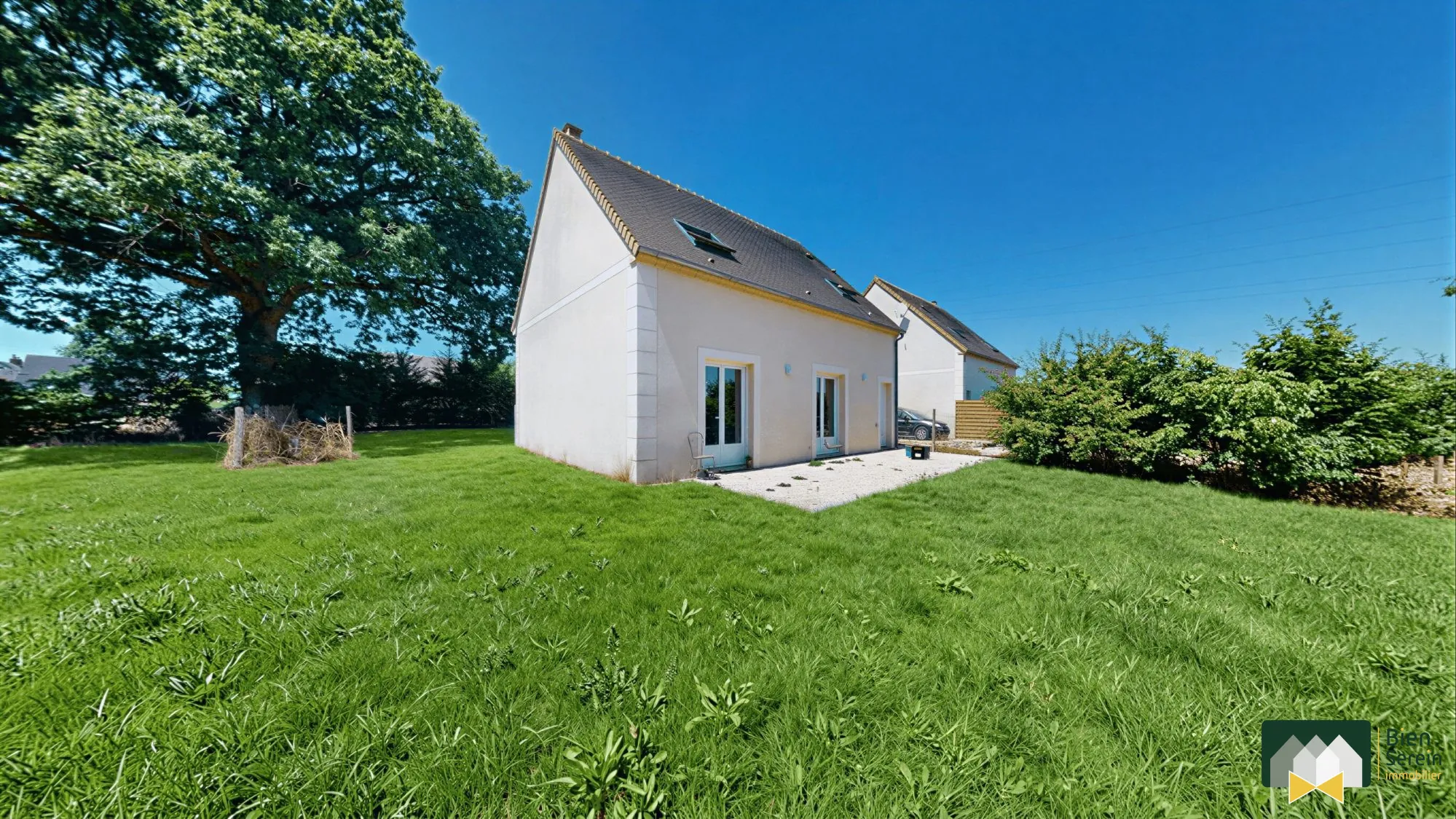 Maison d'artisans 3 chambres avec séjour spacieux à Le Favril - Opportunité idéale