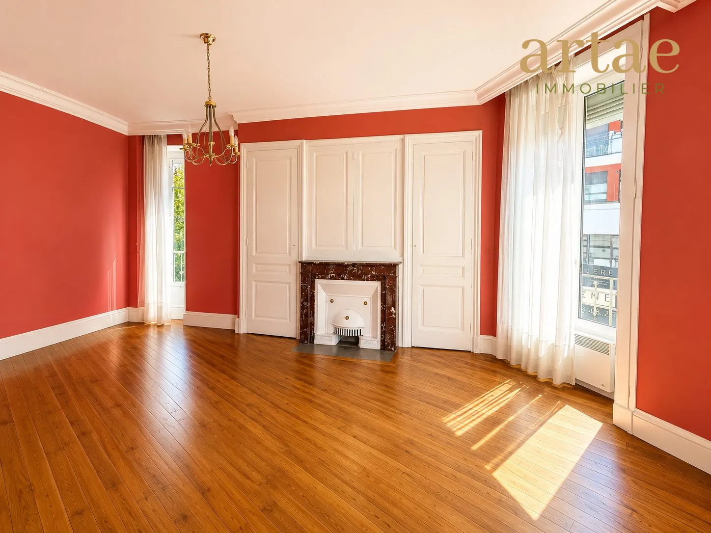 Appartement T2 à rénover dans le 7e arrondissement de Lyon avec potentiel locatif élevé