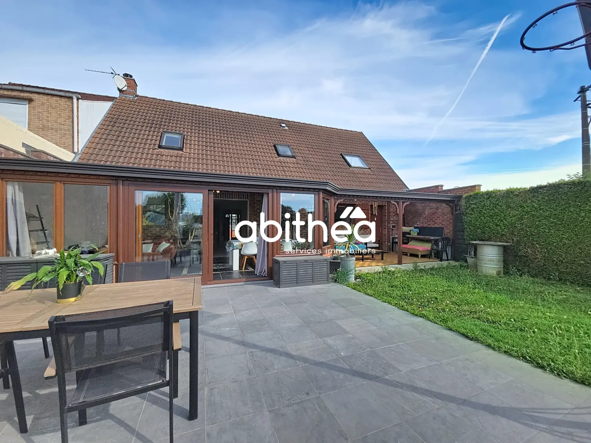 Maison familiale de 171m² avec jardin et sous-sol à Dourges