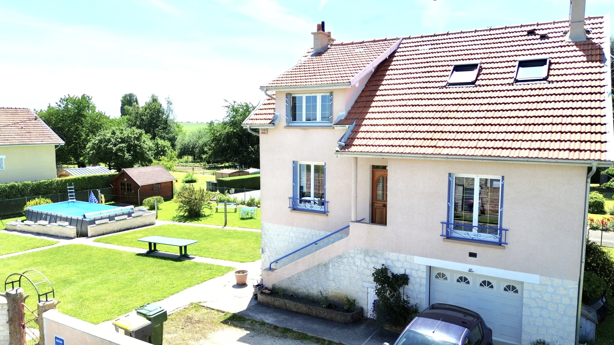 Maison familiale 5 chambres avec piscine à Coulommiers - Excellentes prestations