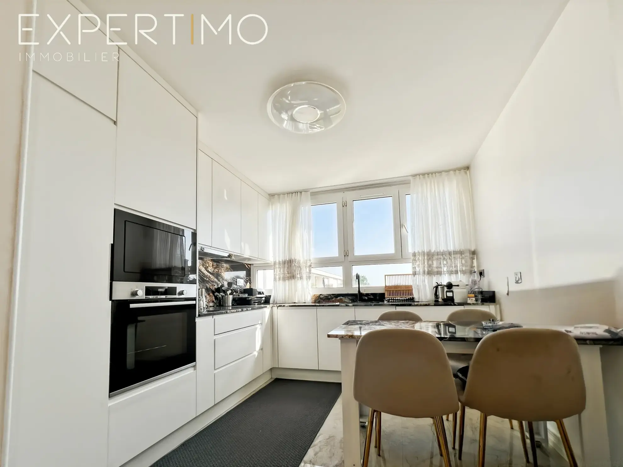 Appartement de 82 m² rénové avec 3 chambres à Saint-Michel-sur-Orge