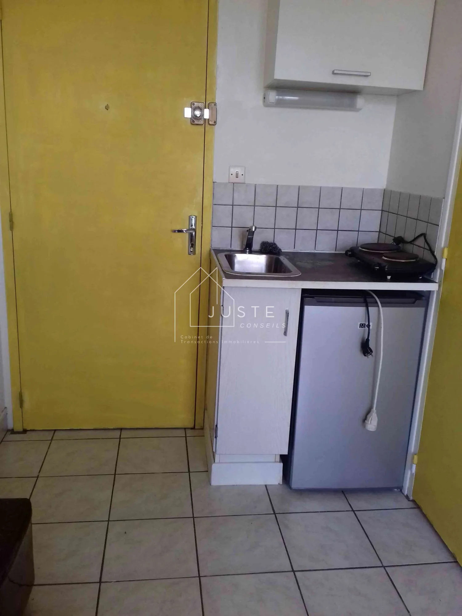 Studio loué à vendre à Évreux - Investissement idéal dans le quartier Clos au Duc