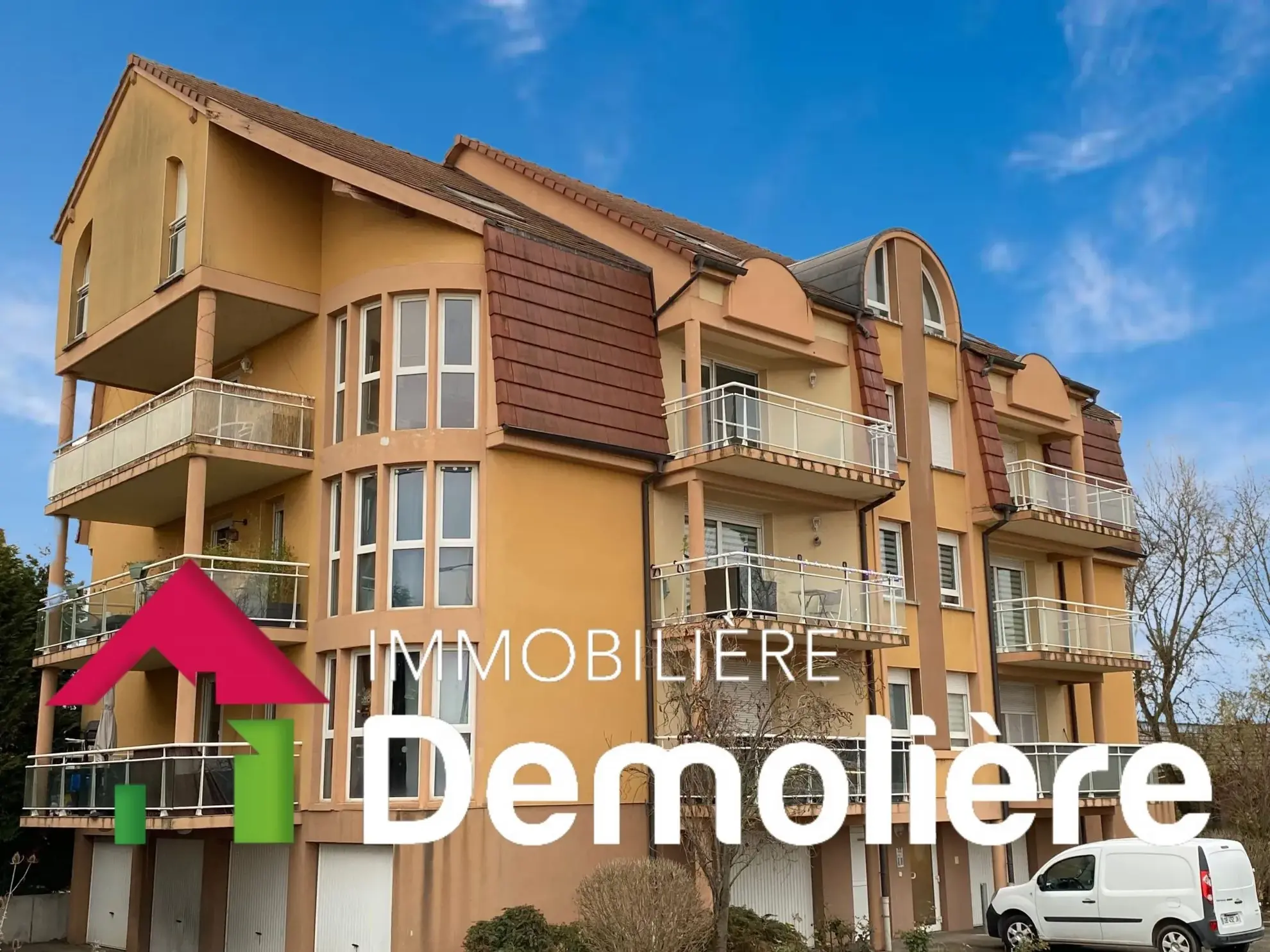Appartement 3 pièces avec deux balcons, garage et parking à Krafft près d'Erstein