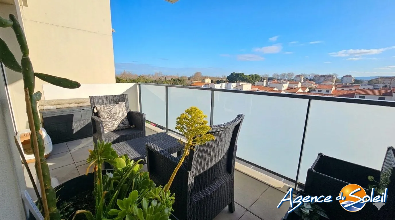 Appartement T2 lumineux avec parking à Narbonne proche commodités