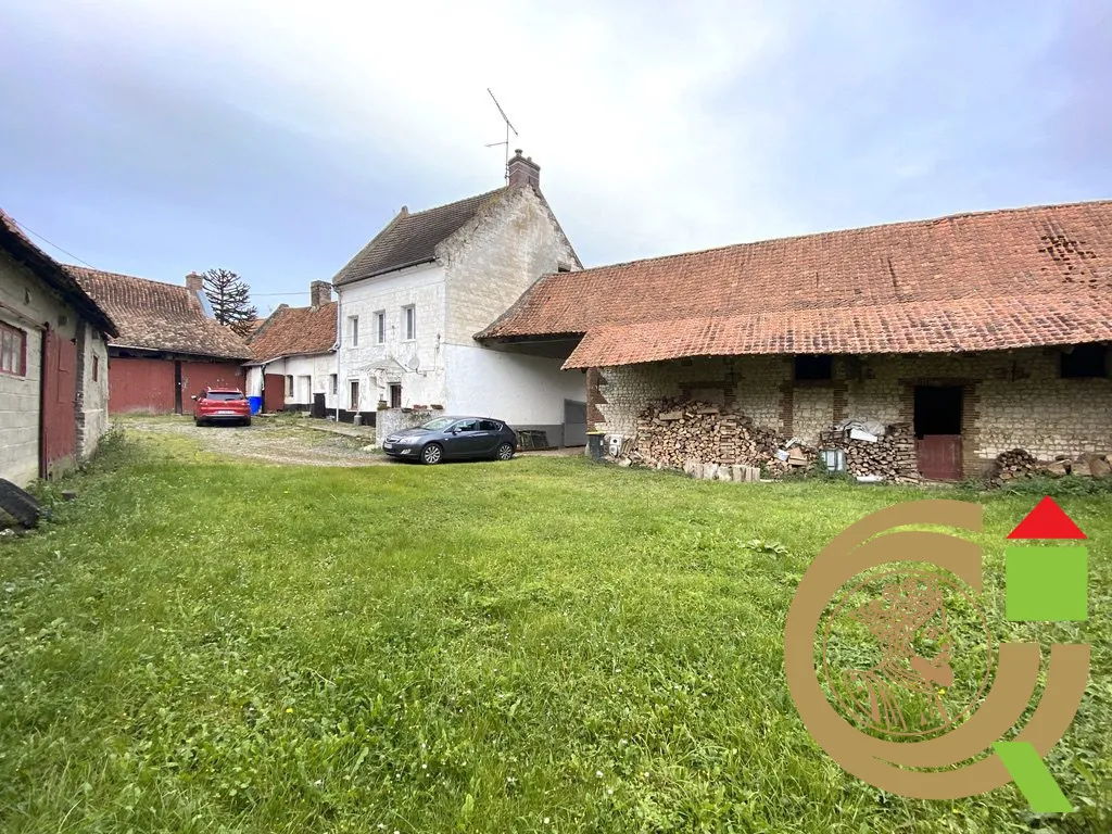 Corps de ferme à rénover avec grand potentiel entre Montreuil et Beaurainville