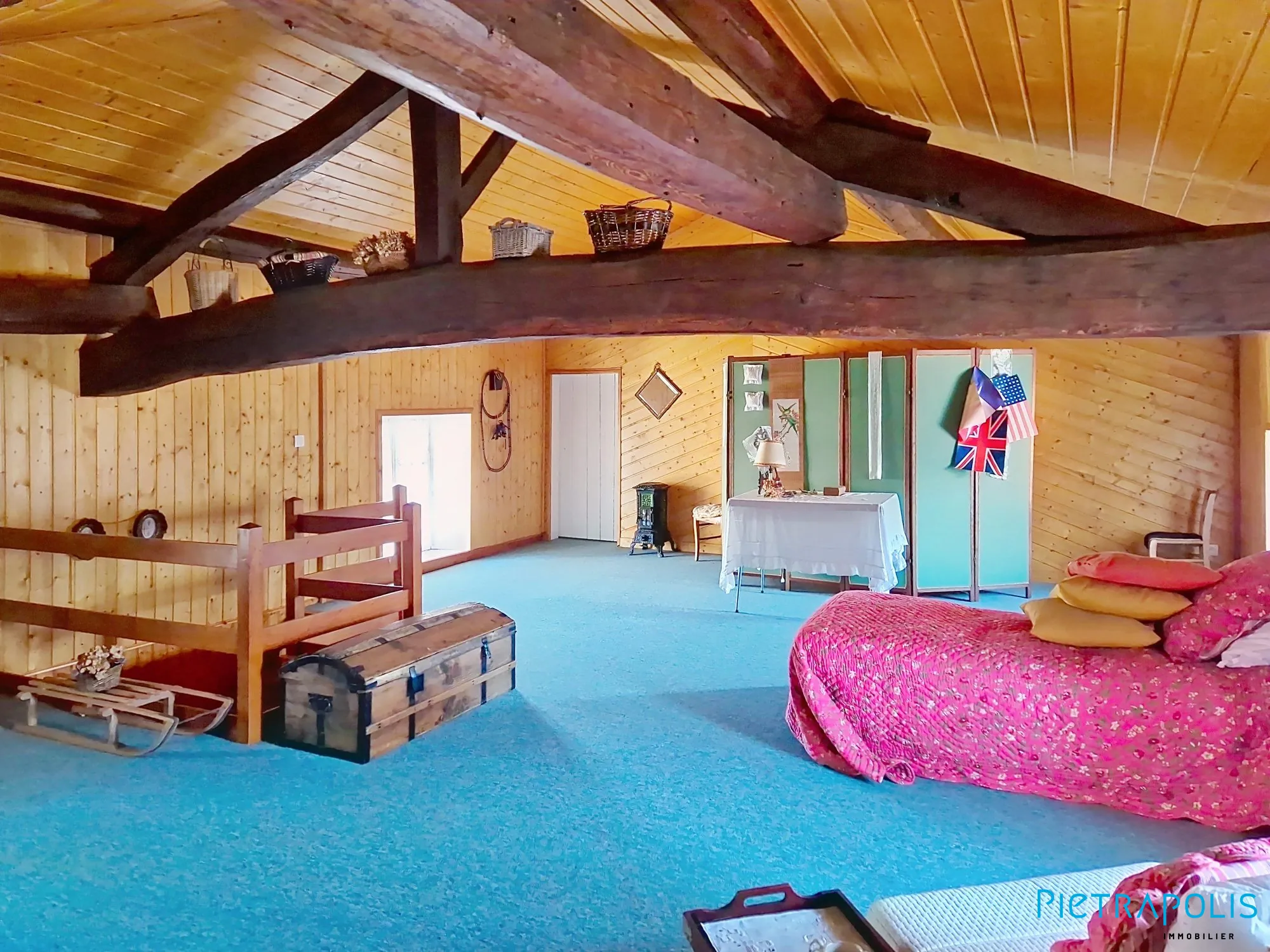 Très belle maison de village de 194 m² avec dépendances et jardin à Grandris