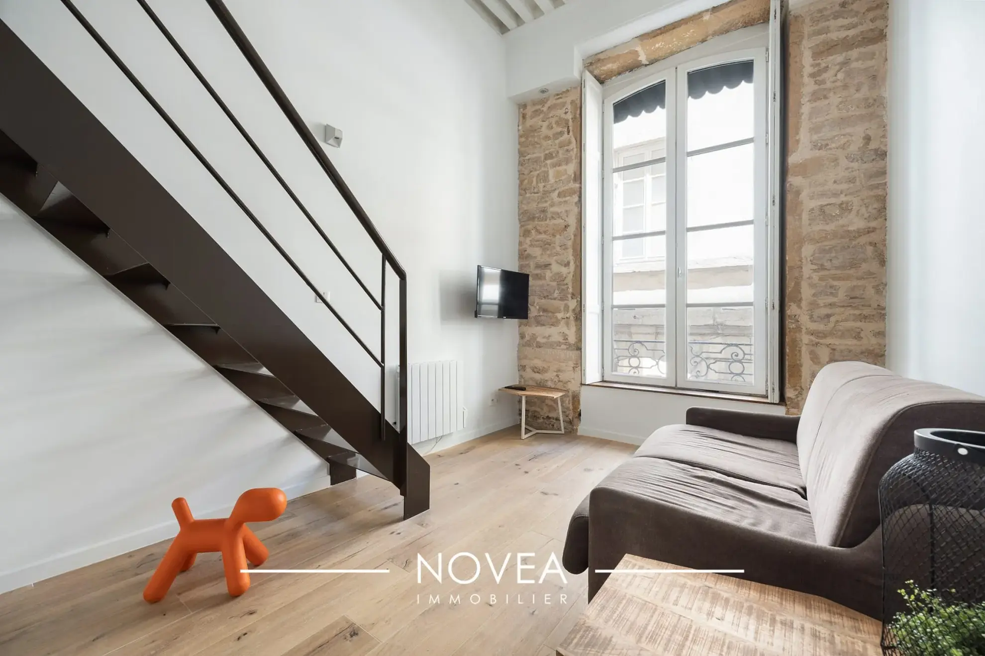 Appartement T1 bis rénové de 33 m² au cœur de Lyon, proche de la place des Terreaux