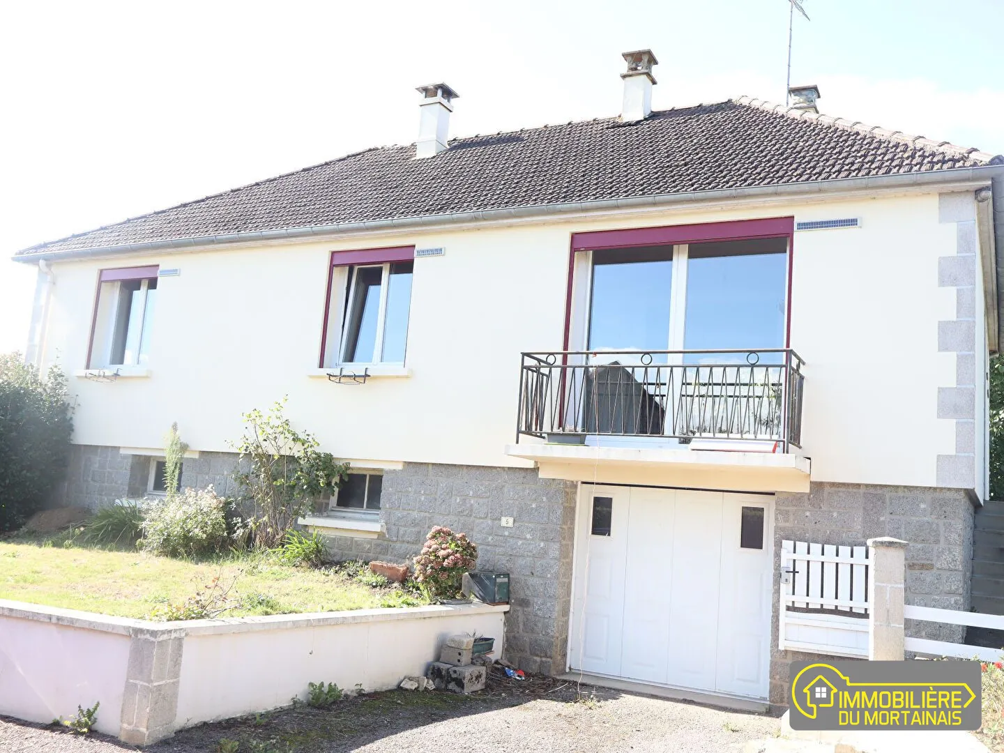 Pavillon avec dépendance, jardin et garage à Romagny Fontenay - Vente